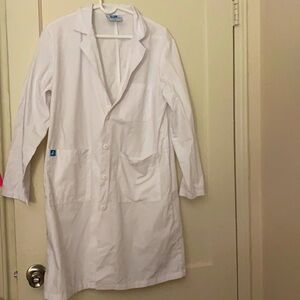 Adar medical lab coat size: S